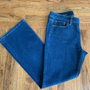 Loft Curvy Bootcut Jeans Great Condition size 8